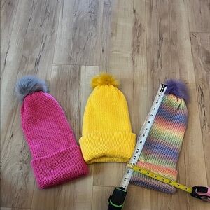 Women's Beanie Set Pom Poms Pink Yellow Rainbow